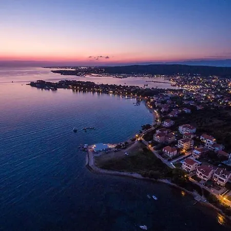 게스트하우스 In With Balcony, Air Conditioning, Wifi 5188-6