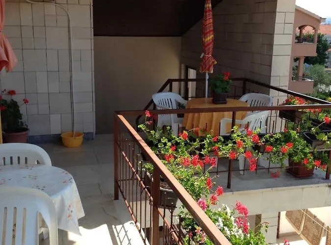 In With Balcony, Air Conditioning, Wifi 5188-6